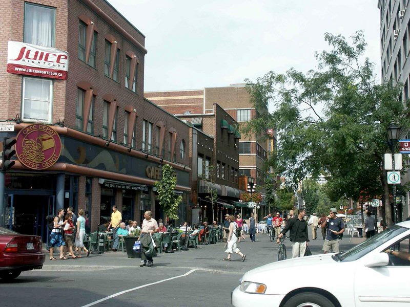 BOULEVARD ST LAURENT