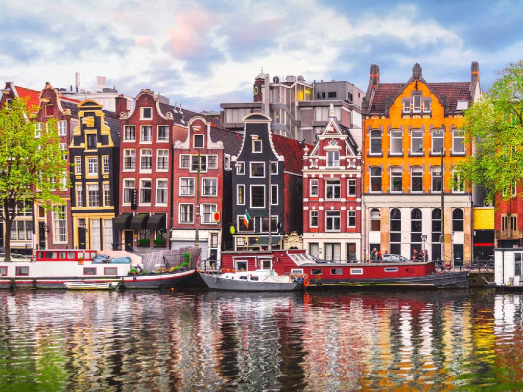 هر چیز که درباره آمستردام باید بدانید + عکس