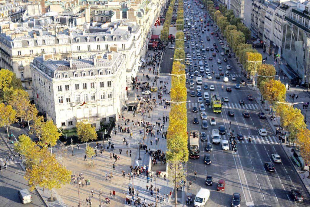 Champs-Élysées 