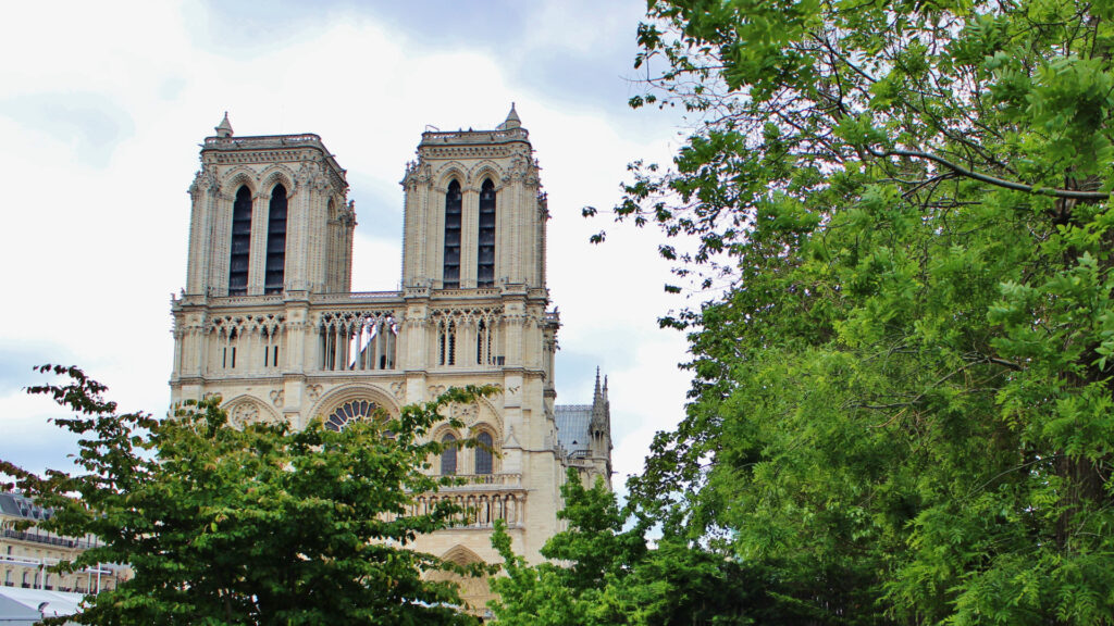 9 روز فرانسه – ایتالیا (TK2334)