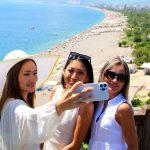 تور گروهی برای سفر خارجی در نوروز؛ چگونه گروه مناسب را انتخاب کنیم؟